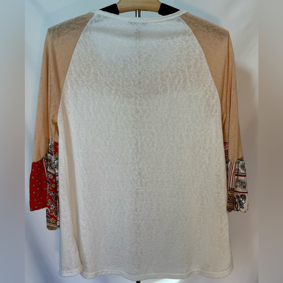 White Birch Boho Patchwork Sleeve Top Size Small/Check out the Sleeves So COOL - Picture 5 of 6